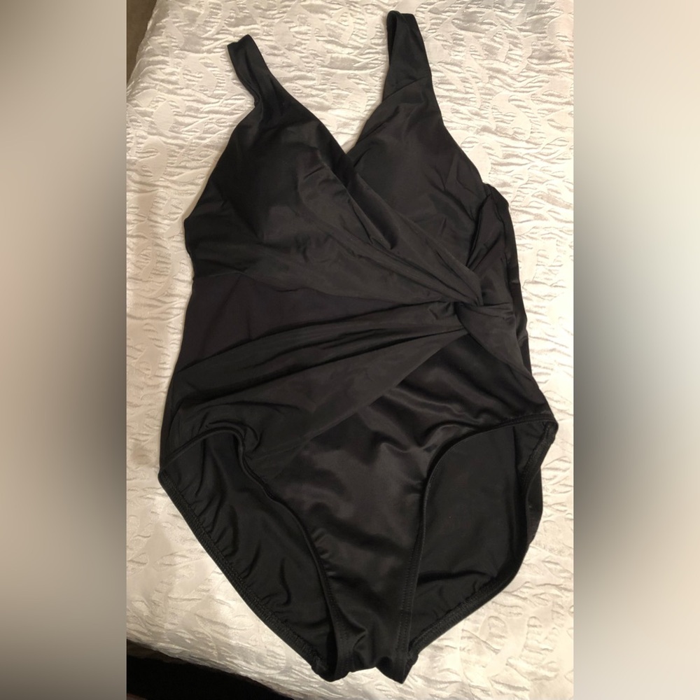 Woman’s Miracle Suit Bathing Suit